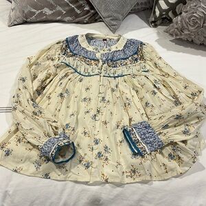 Free People Size Small tan and blue detailed blouse